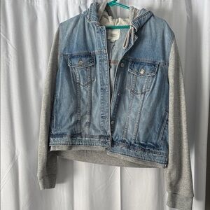 American Eagle Outfitters Light Blue Denim Jacket with Gray Hoodie Sleeves